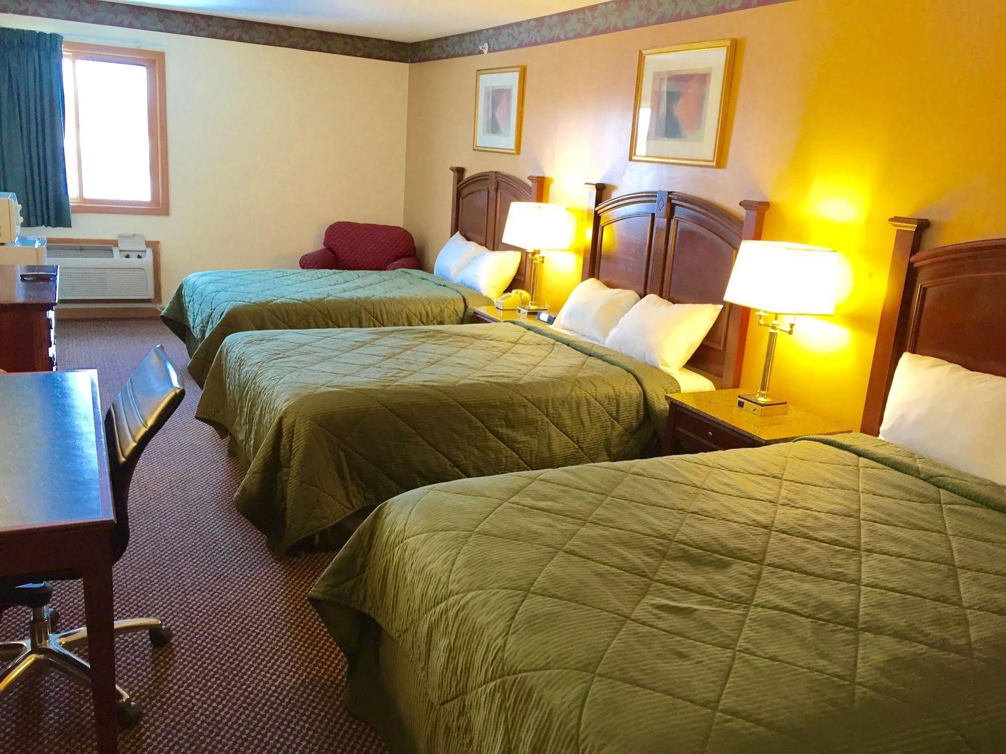 Executive Inn And Suites 沃基根 外观 照片